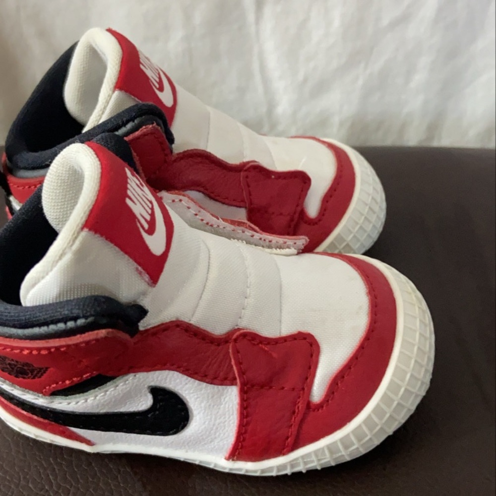 Air Jordan 1 Crib Whit wand Red Chicago Breed